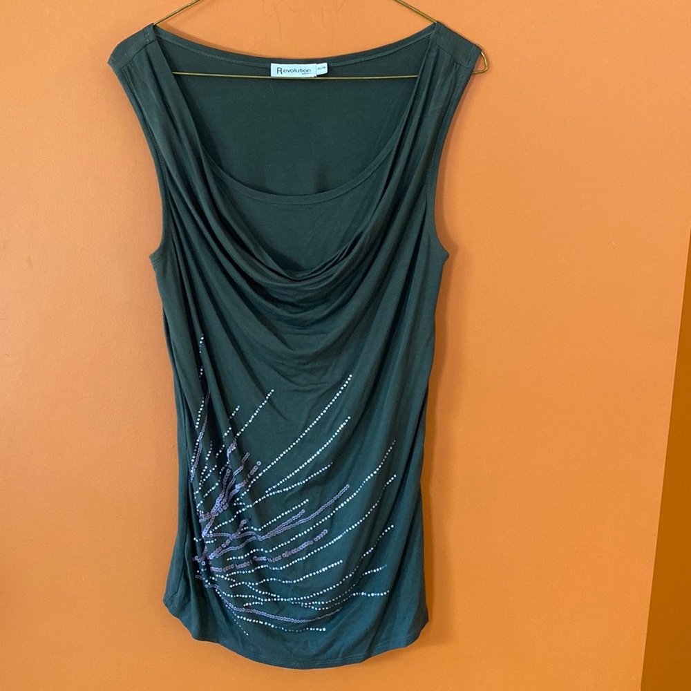 Revolution by Ricki’s ladies-blousy top in size extra small.